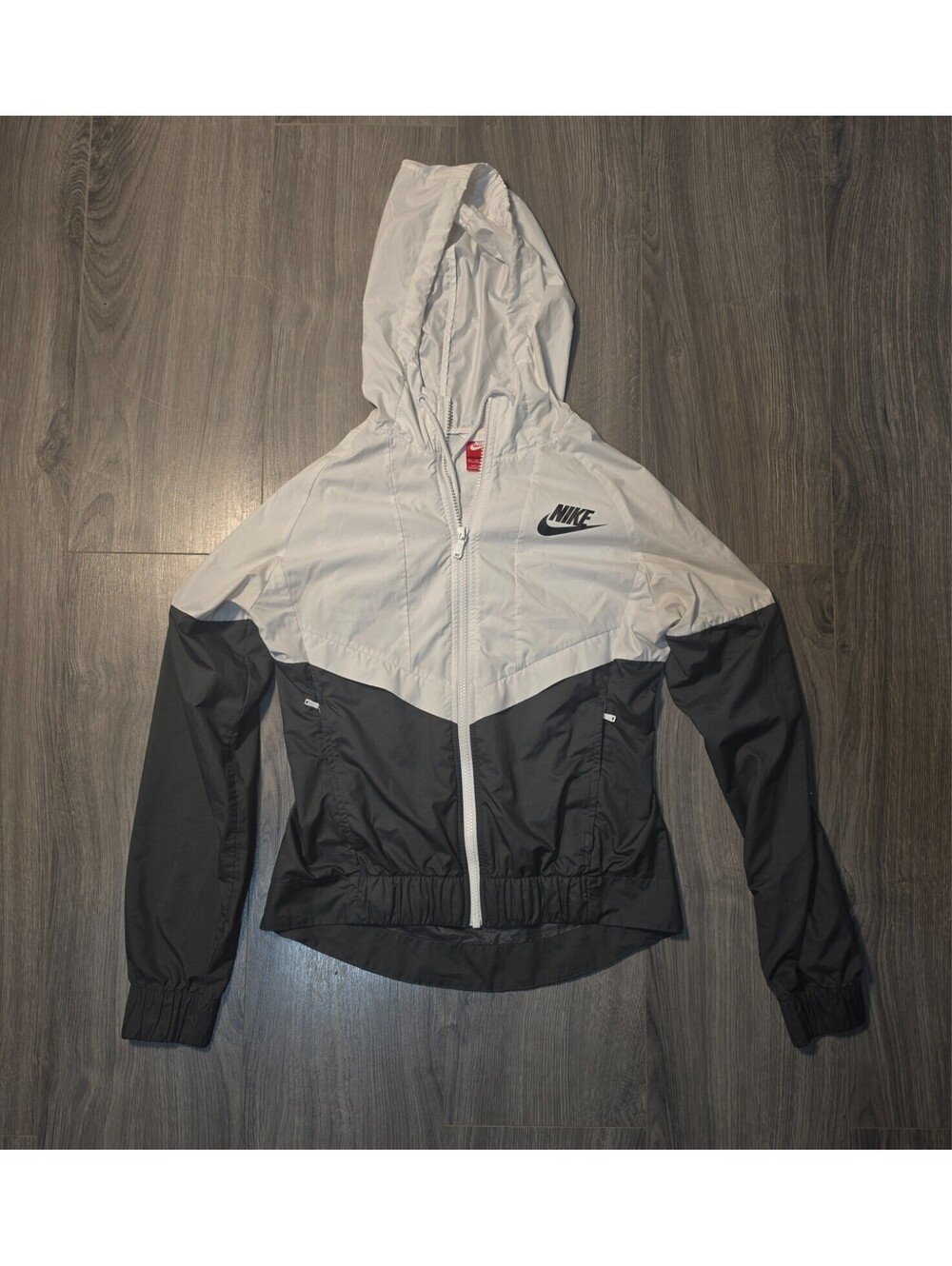 Nike Sportswear Windrunner Jacket Women XS Vented Y2K Windbreaker 726138-101